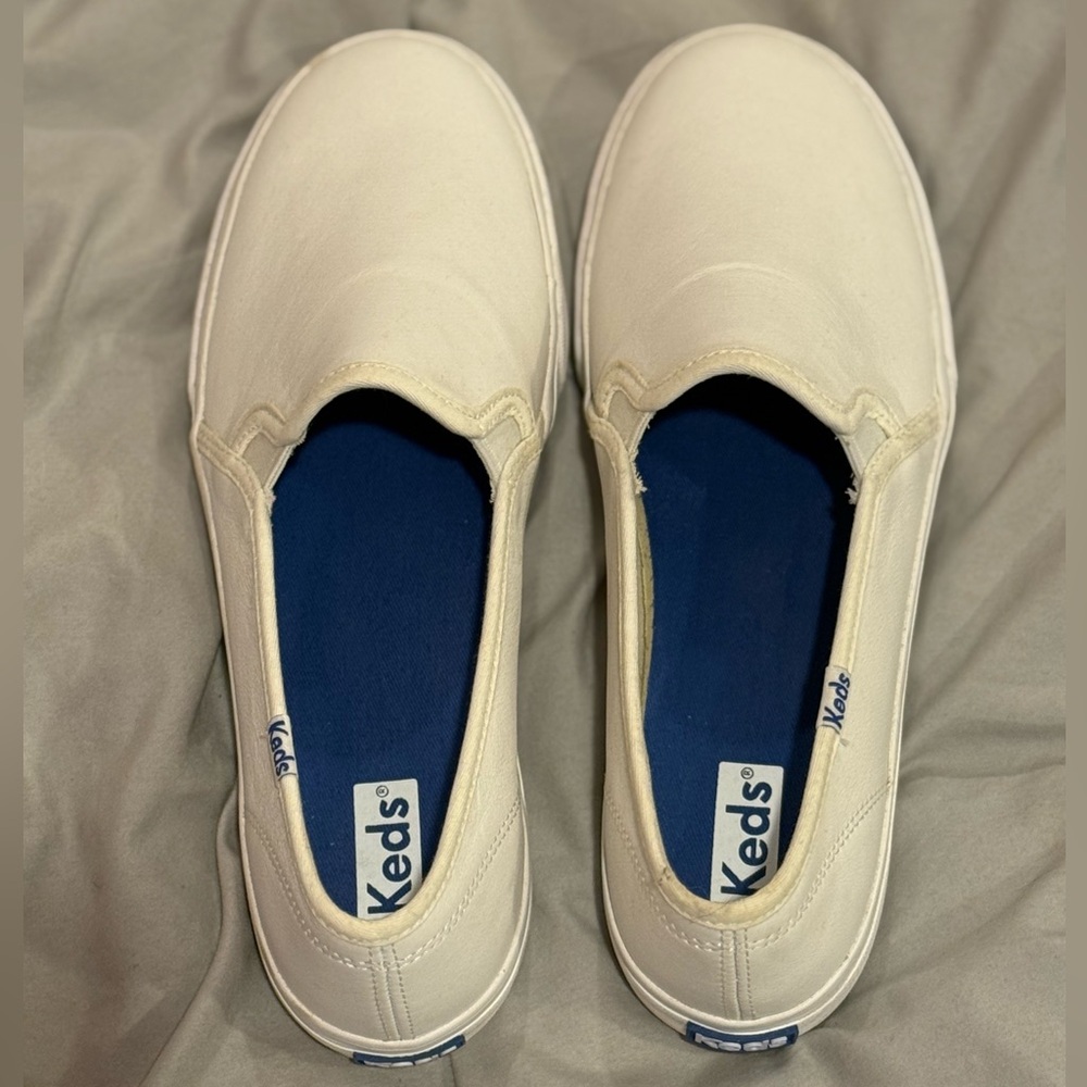 White Leather slip on Keds W8.5 - OBO